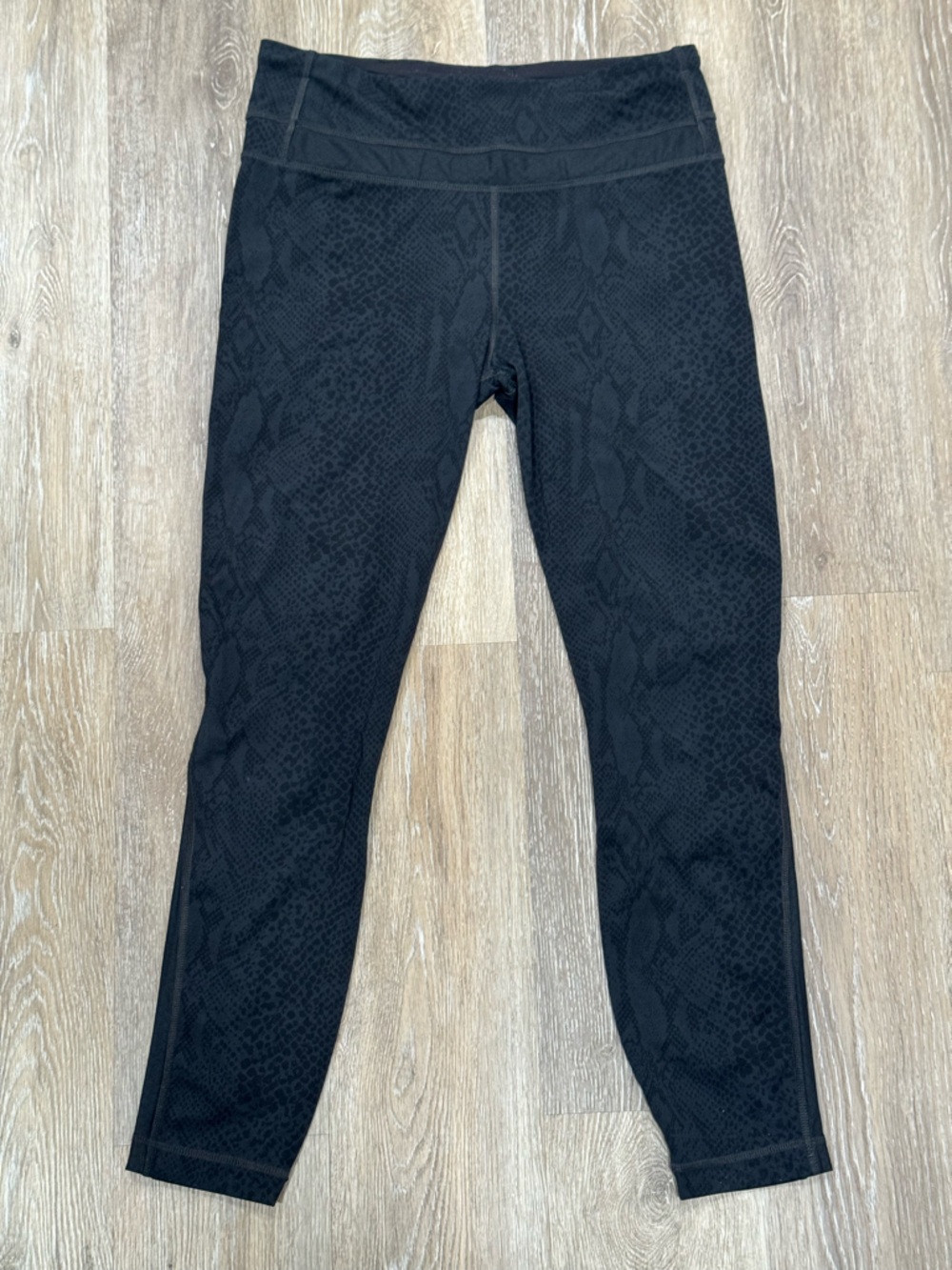 Lululemon Snake Print Leggings